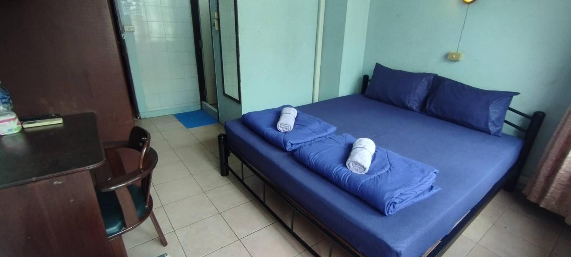 Nat 2 Guest House Bangkok Ngoại thất bức ảnh