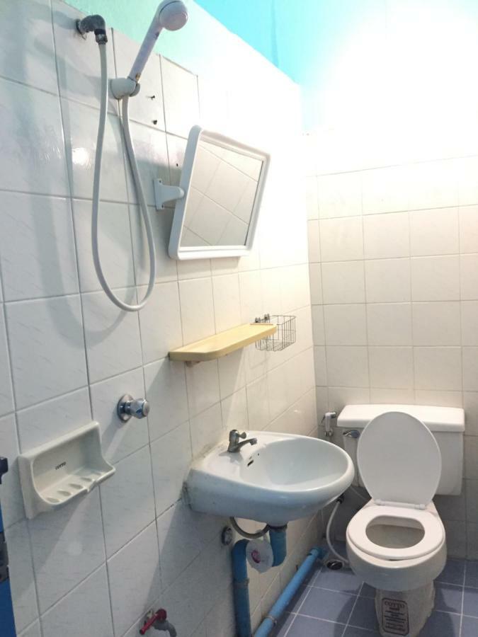 Nat 2 Guest House Bangkok Ngoại thất bức ảnh