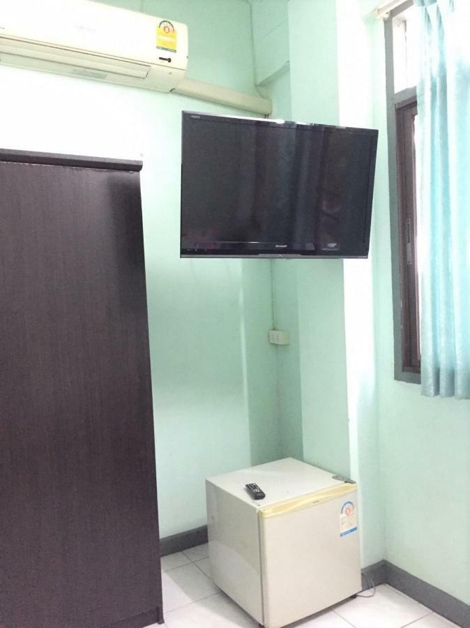 Nat 2 Guest House Bangkok Ngoại thất bức ảnh